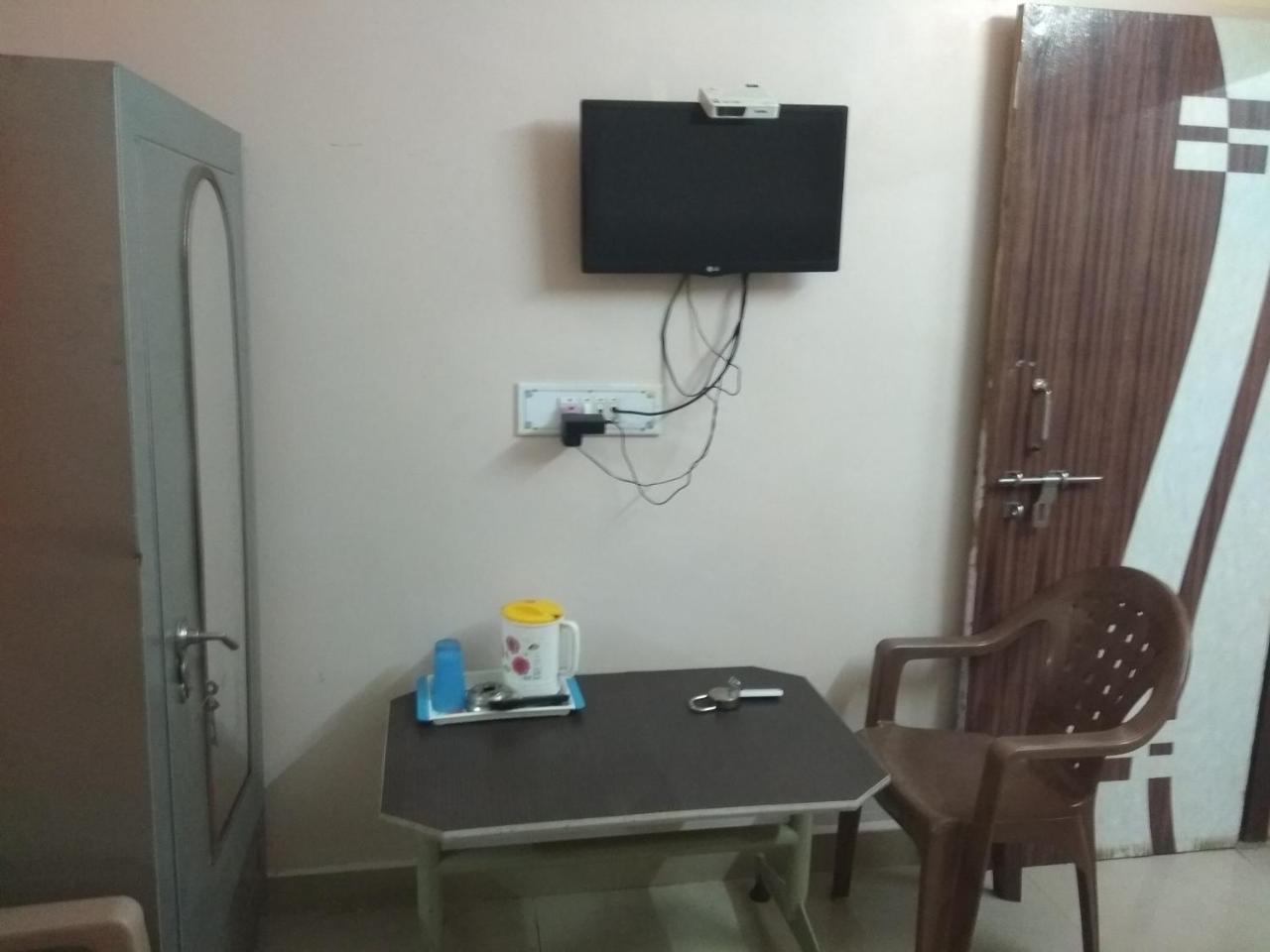 Apoorva Residency Hotel Bangalore Esterno foto